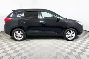 Hyundai  16