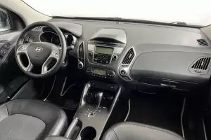 Hyundai  13