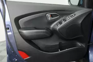 Hyundai  11