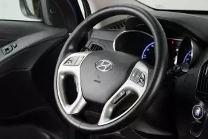 Hyundai  8
