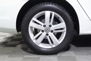 Volkswagen  6