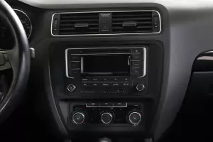 Volkswagen  9