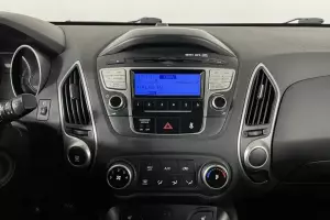 Hyundai  6
