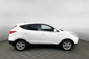 Hyundai  17