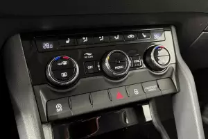 Skoda  9