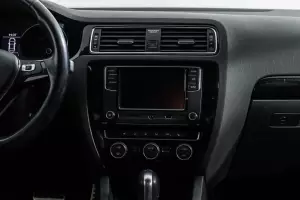 Volkswagen  10