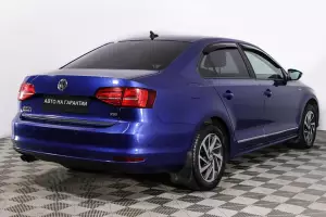 Volkswagen  4