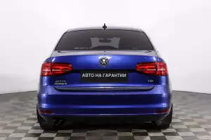 Volkswagen  5