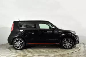 Kia  2