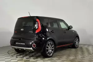 Kia  3