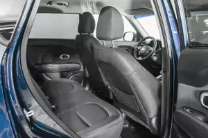Kia  2