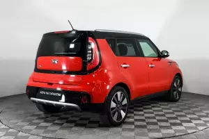 Kia  4