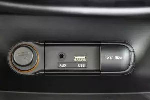 Kia  15