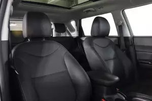 Kia  7
