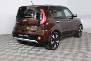 Kia  24