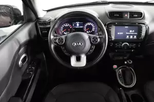 Kia  21