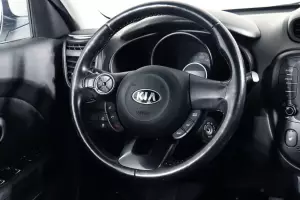 Kia  5