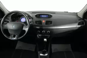 Renault  9