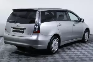 Mitsubishi  4