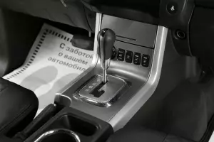 Nissan  8
