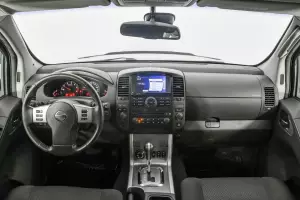 Nissan  1