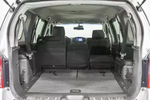 Nissan  15