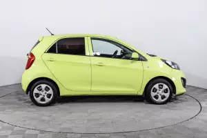 Kia  3