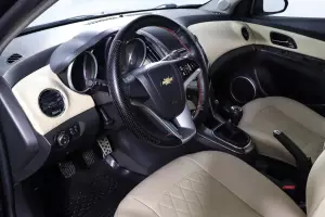 Chevrolet  10