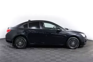 Chevrolet  3