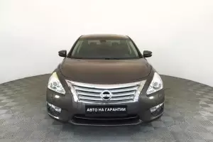 Nissan  20