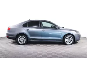 Volkswagen  3
