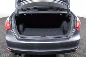 Volkswagen  6
