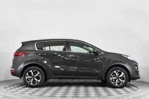 Kia  18