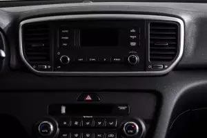 Kia  10