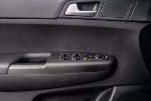 Kia  4