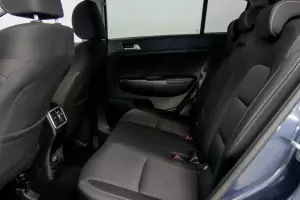 Kia  2