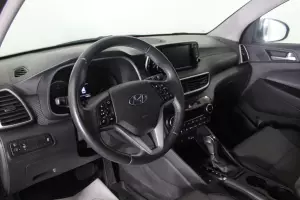 Hyundai  8