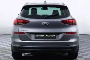 Hyundai  5