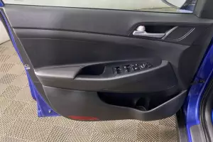 Hyundai  9