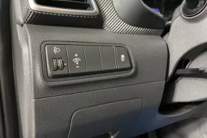 Hyundai  8
