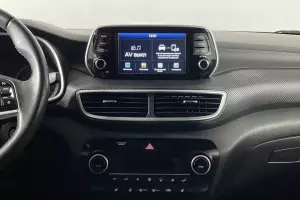 Hyundai  6