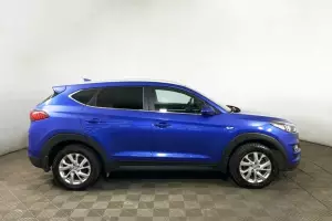Hyundai  16
