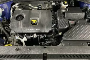 Hyundai  12