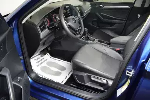 Volkswagen  13