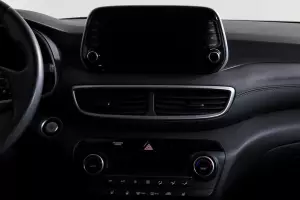 Hyundai  10