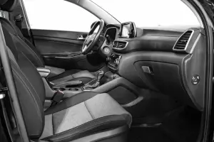 Hyundai  4