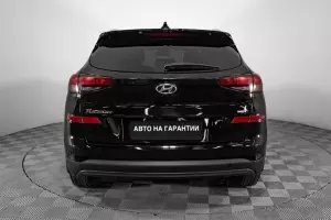 Hyundai  15