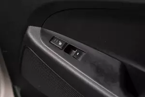 Hyundai  7