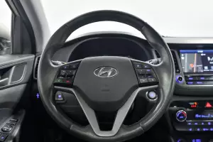 Hyundai  13