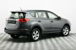 Toyota  2